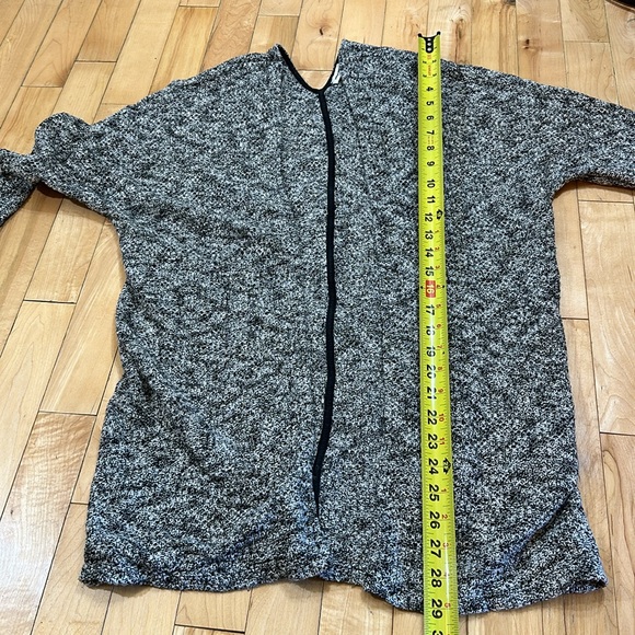 American Eagle Knit Cardigan - Picture 5 of 7